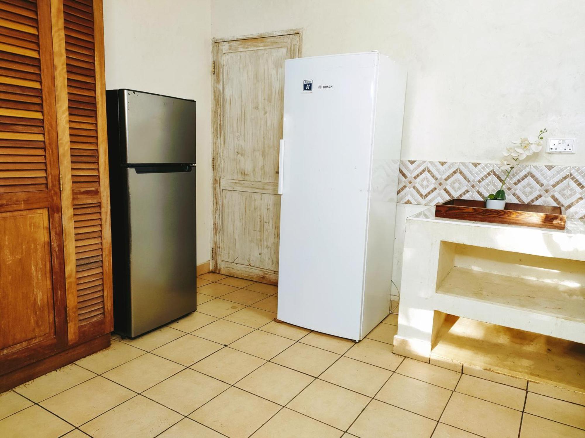 Upani In Diani Acomodação com café da manhã Praia de Diani Exterior foto