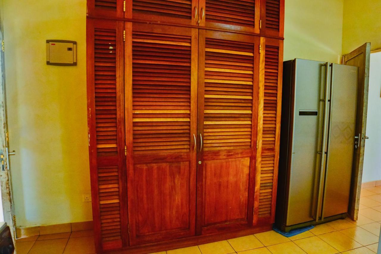 Upani In Diani Acomodação com café da manhã Praia de Diani Exterior foto